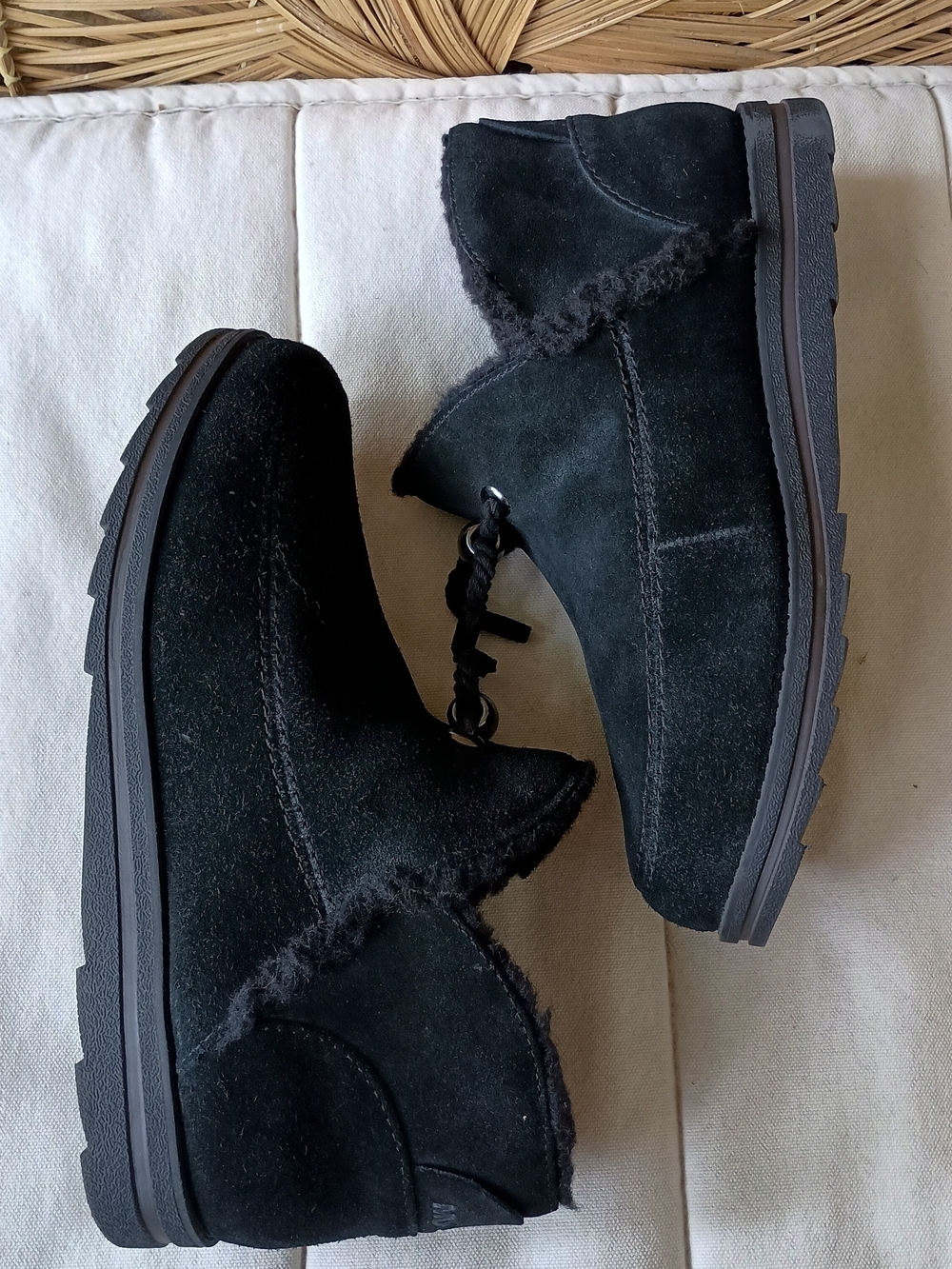 Muk Luks Black Suede Fleece-Lined Slip-On Loafers_8.5